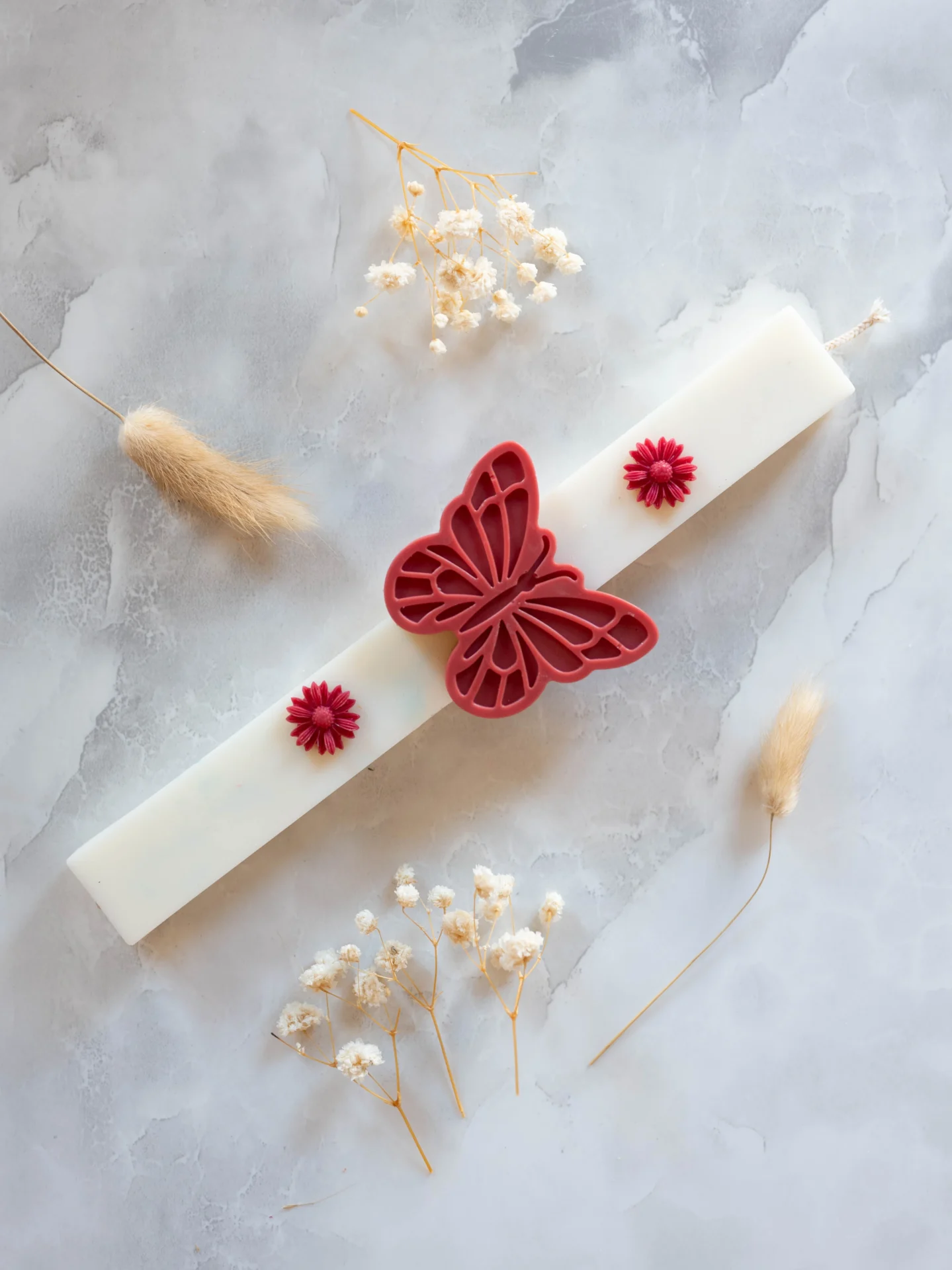 isia-labada-me-petalouda - Luce Eterna Ίσια Λαμπάδα με Πεταλούδα - Image 1